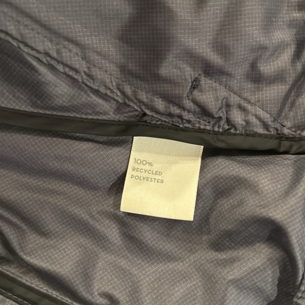 Nau Lightweight Jacket - Picture 10 of 11